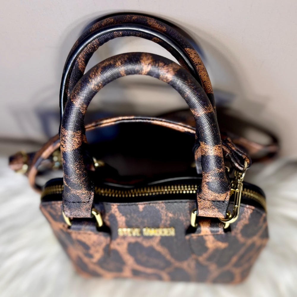 STEVE MADDEN Mini Leopard Satchel - Picture 3 of 7
